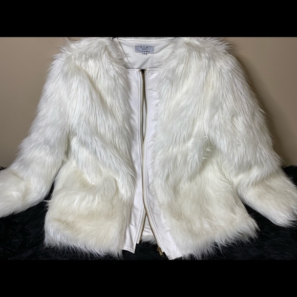 WHITE FUR ZIP UP JACKET BY SIX CRISP DAYS - Picture 10 of 12